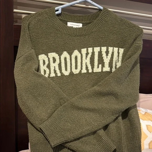 Brooklyn Olive Green Sweater - Picture 2 of 6